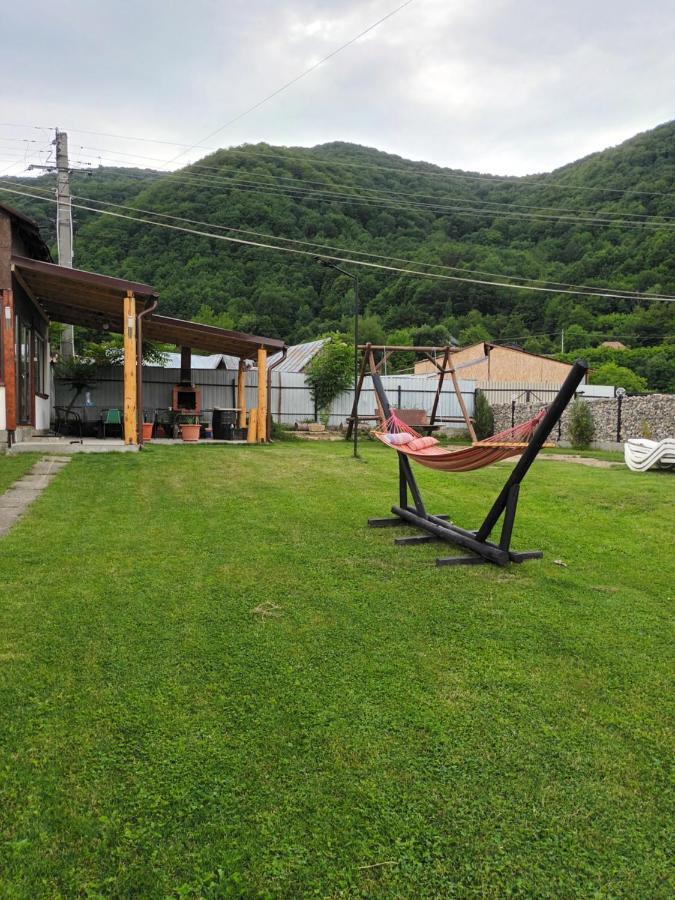 Готель Casa Mary Mar Тиргу-Окна Екстер'єр фото